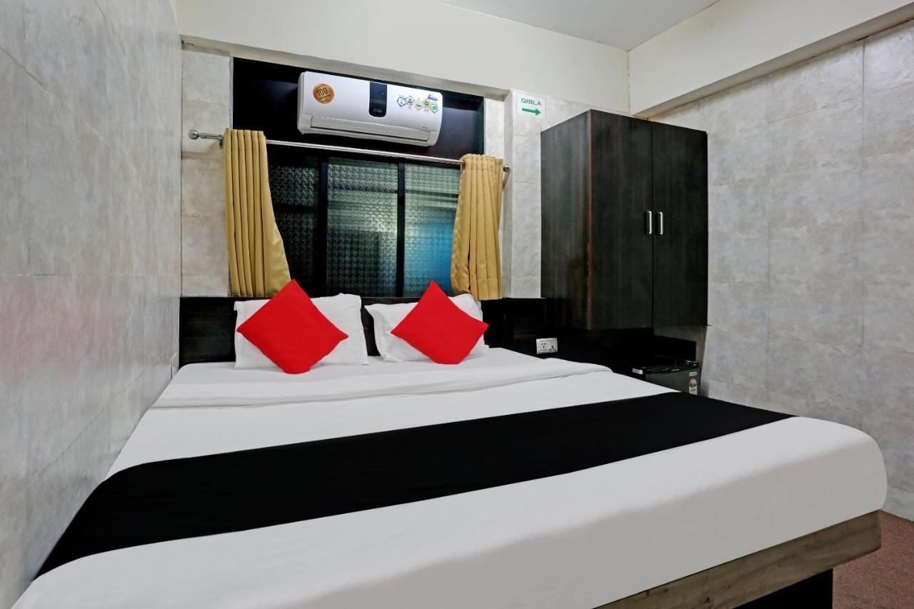 Capital O 79386 Hotel Emirates Mumbai Exterior foto