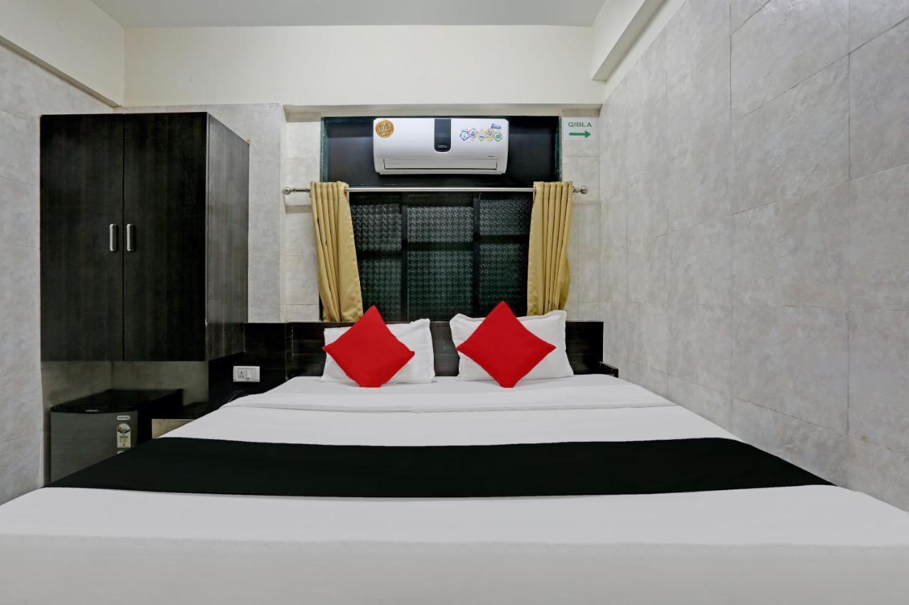 Capital O 79386 Hotel Emirates Mumbai Exterior foto