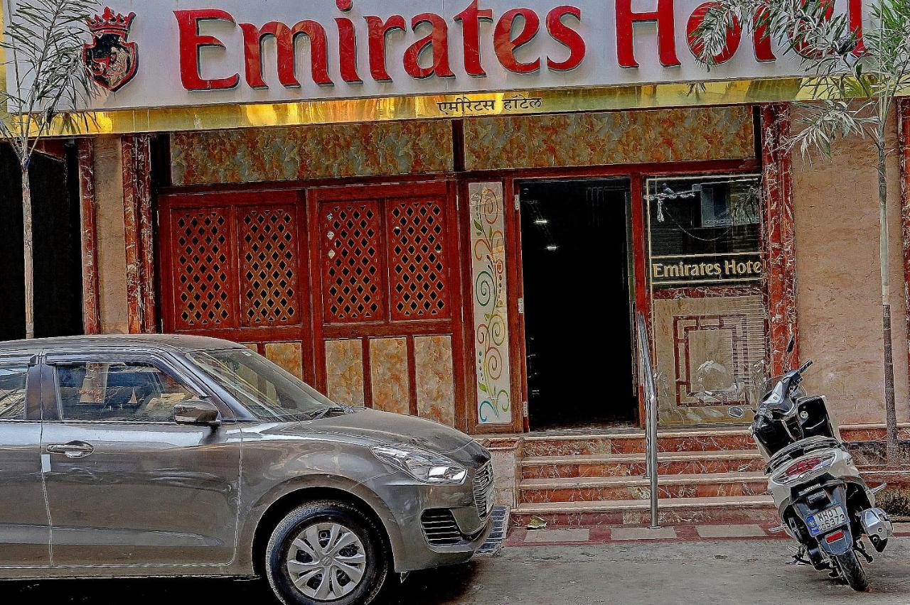 Capital O 79386 Hotel Emirates Mumbai Exterior foto